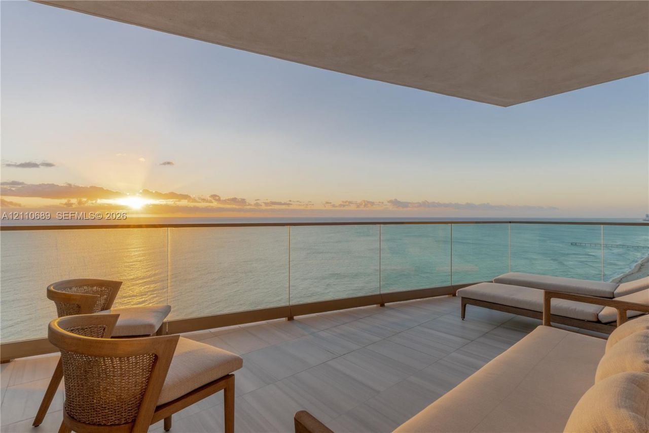 17901 Collins Ave , Unit 2704, Sunny Isles Beach, FL 33160 Photo