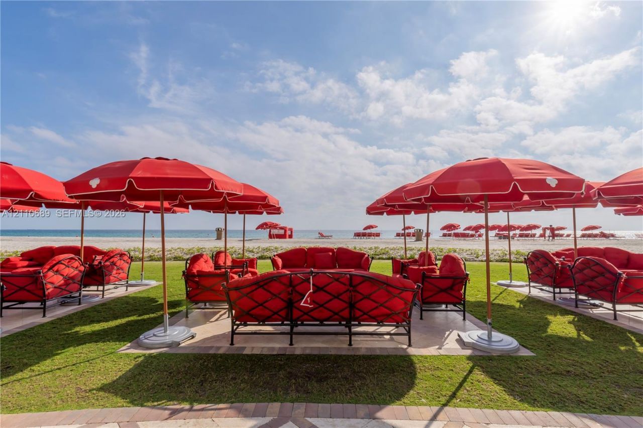 17901 Collins Ave , Unit 2704, Sunny Isles Beach, FL 33160 Photo