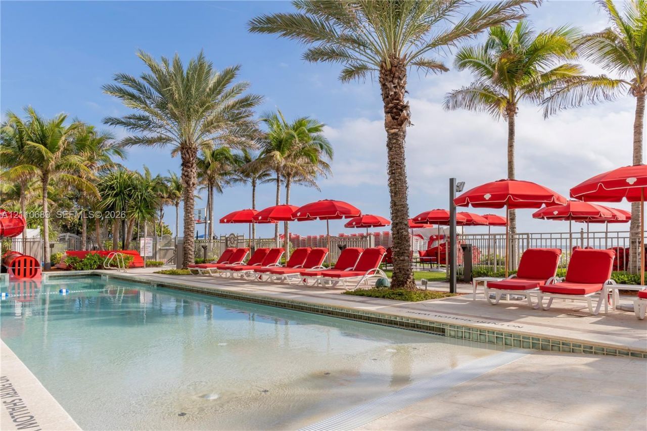 17901 Collins Ave , Unit 2704, Sunny Isles Beach, FL 33160 Photo