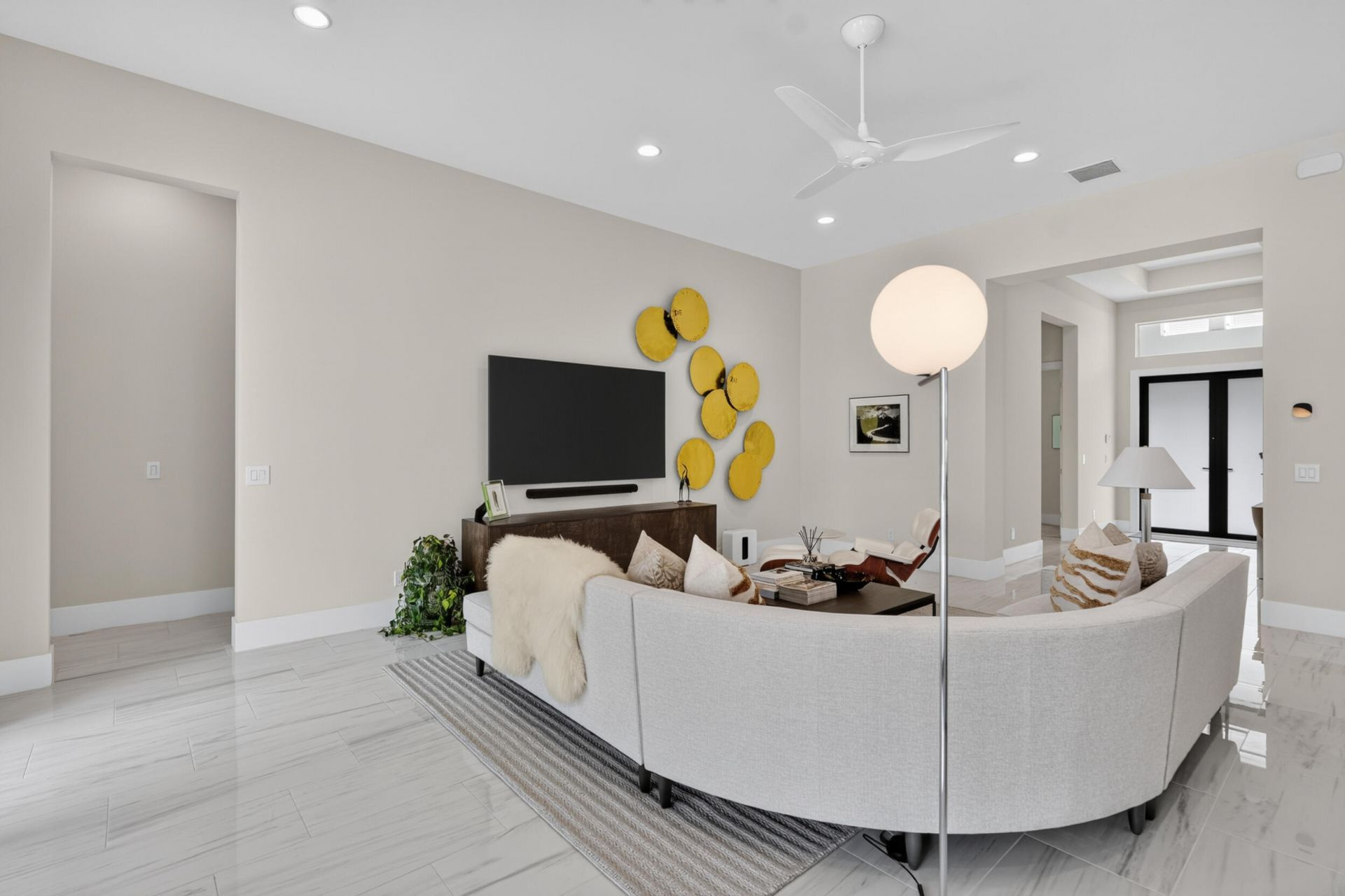 9372 Coral Isles Circle, Palm Beach Gardens, FL 33412 Photo