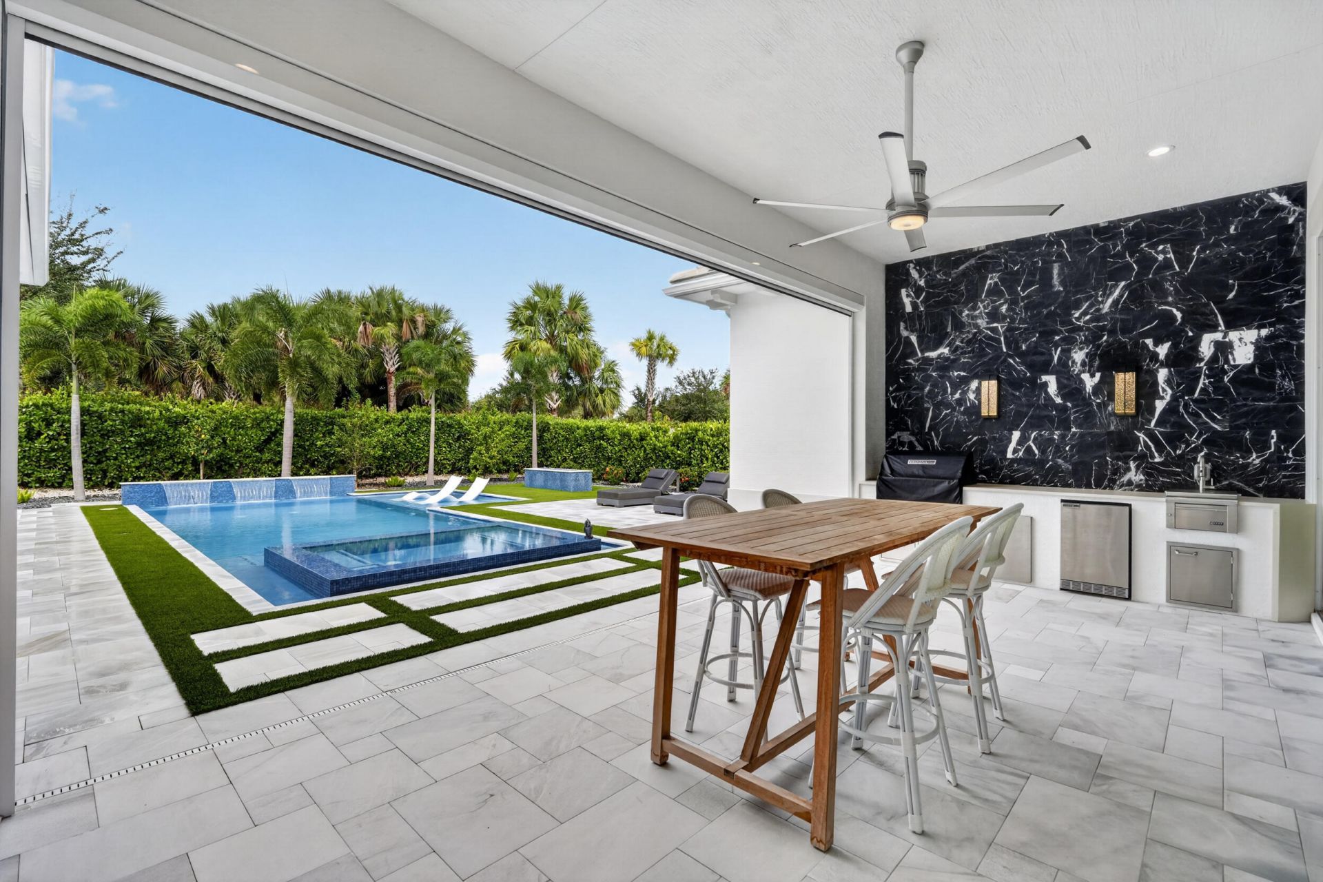 9372 Coral Isles Circle, Palm Beach Gardens, FL 33412 Photo