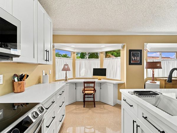 9314 NW 9TH Place, Unit 9314, Plantation, FL 33324