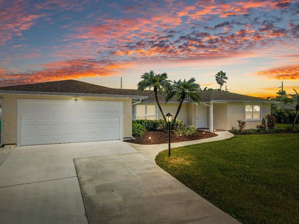 2349 SE DELANO Road, Port St. Lucie, FL 34952