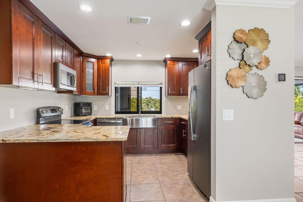 2349 SE Delano Road, Port Saint Lucie, FL 34952 Photo