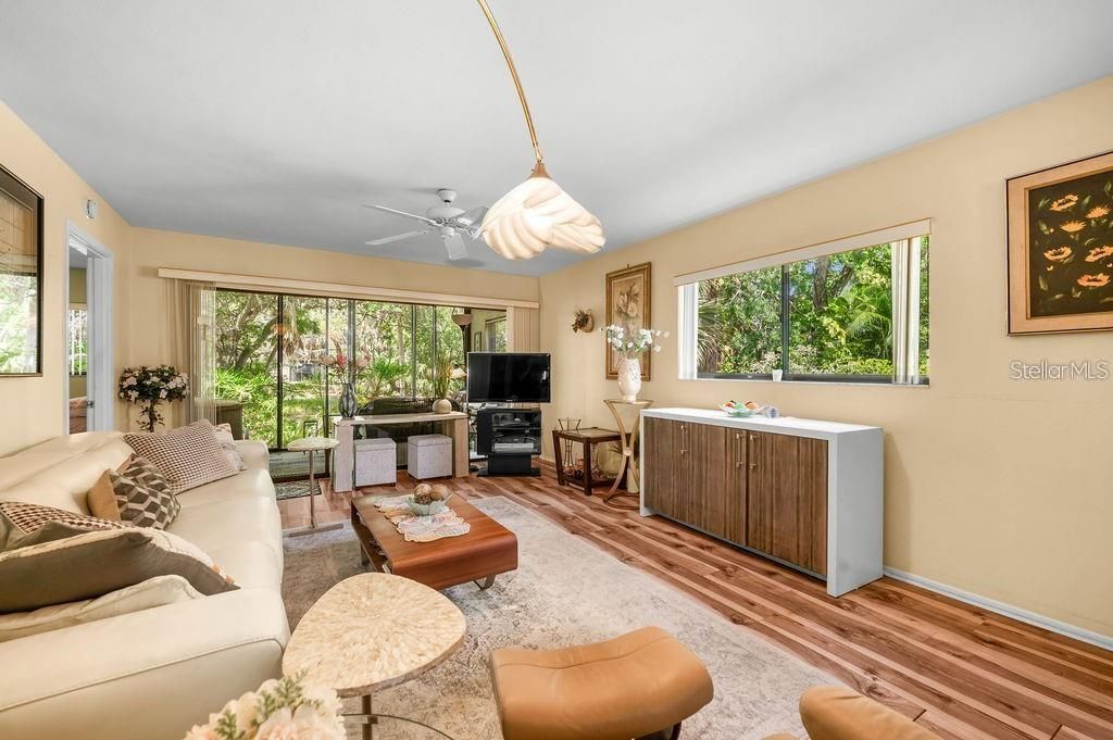5146 Harpers Croft, Unit 13, Sarasota, FL 34235 Photo