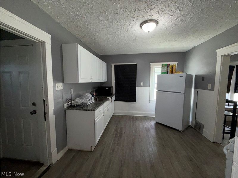 3342 W 82nd Street, Cleveland, OH 44102 Photo 17