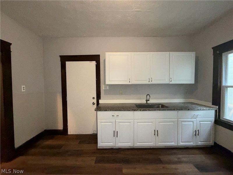 3342 W 82nd Street, Cleveland, OH 44102 Photo 8