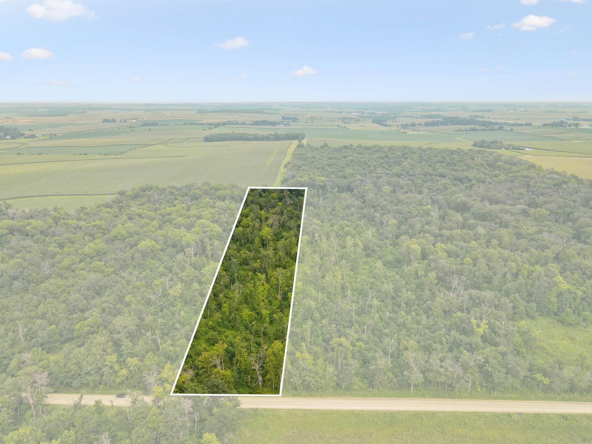 1882 Timber Road, Calmar, IA 52132 Main Photo