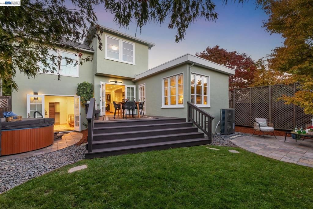 1524 Sacramento St, Berkeley, CA 94702 Main Photo