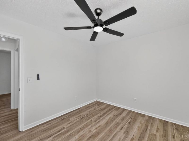 350 Woodsdale Drive, Monroe, OH 45050 Photo 25