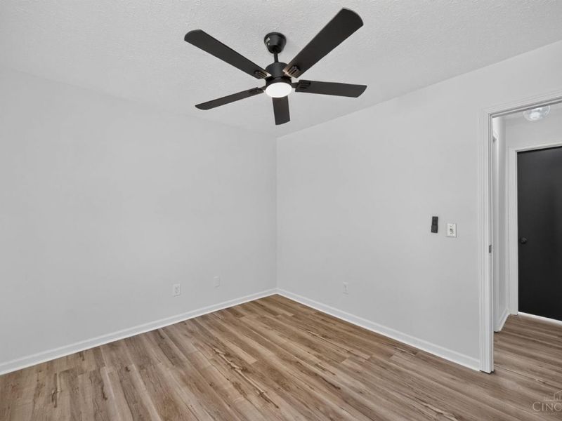 350 Woodsdale Drive, Monroe, OH 45050 Photo 33