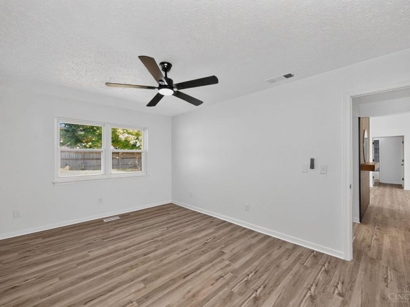 350 Woodsdale Drive, Monroe, OH 45050 Photo 36