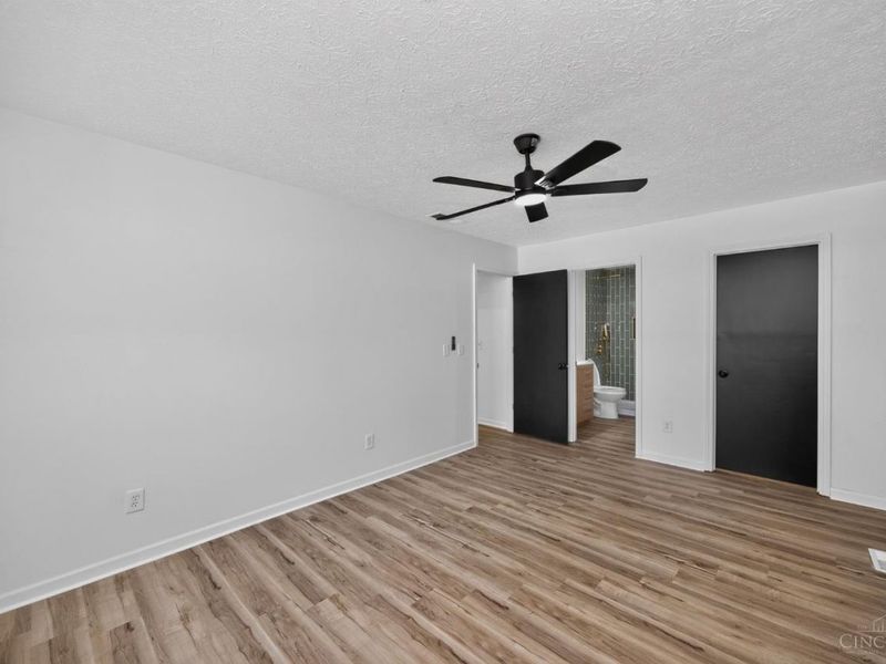 350 Woodsdale Drive, Monroe, OH 45050 Photo 37