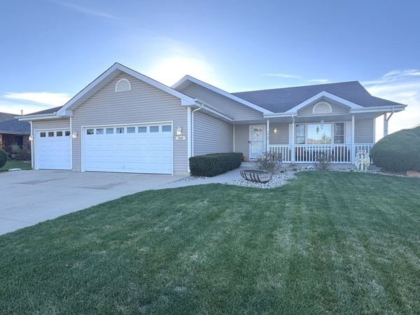 1949 Claire Drive , Bourbonnais, IL 60914