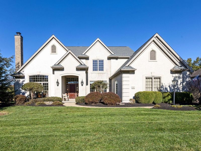 5763 Medallion Drive E, Westerville, OH 43082 Photo 1