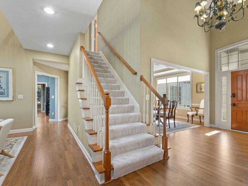 5763 Medallion Drive E, Westerville, OH 43082 Photo 17
