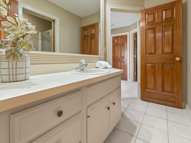 5763 Medallion Drive E, Westerville, OH 43082 Photo 20