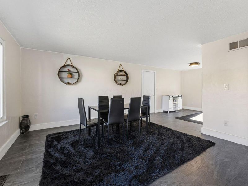 3079 Rumford Court, Reynoldsburg, OH 43068 Photo 4