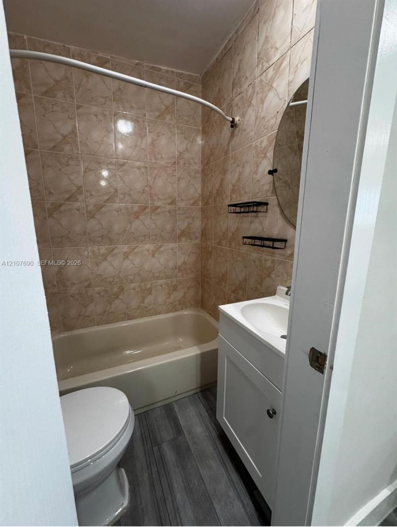 19535 NW 39th Ave, Unit 19535, Miami Gardens, FL 33055 Photo