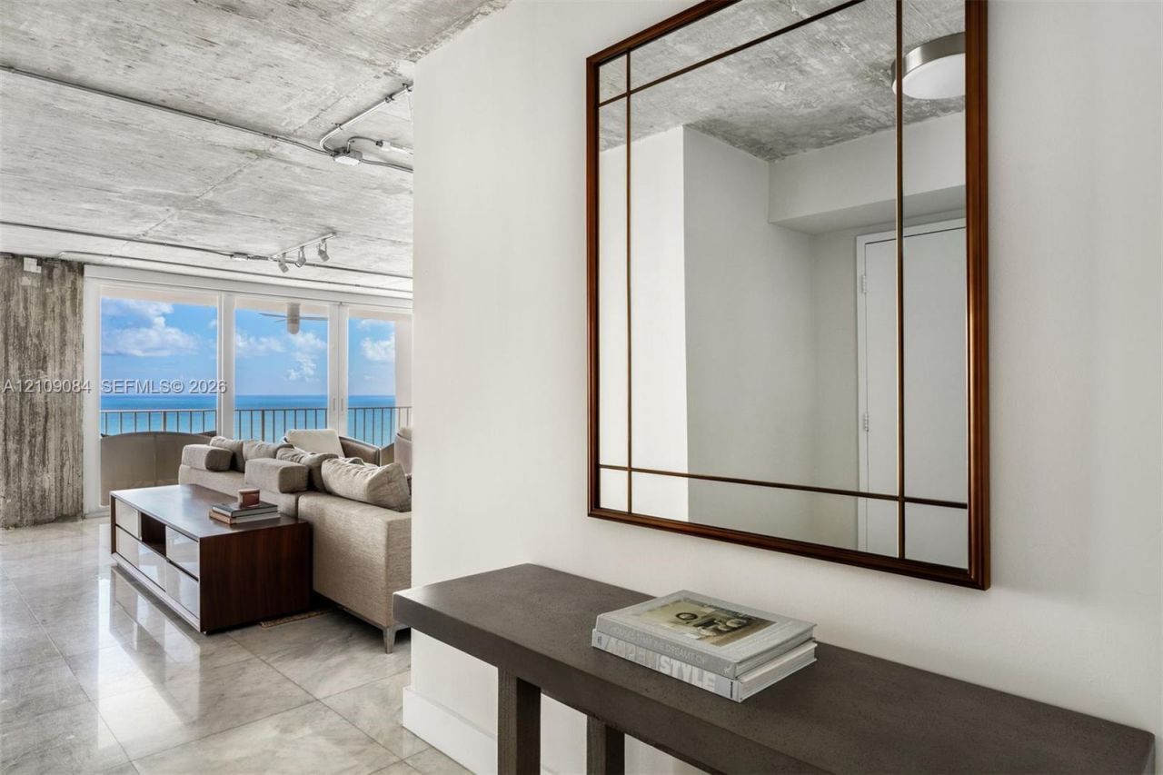 881 Ocean Dr, Unit 23C, Key Biscayne, FL 33149 Photo