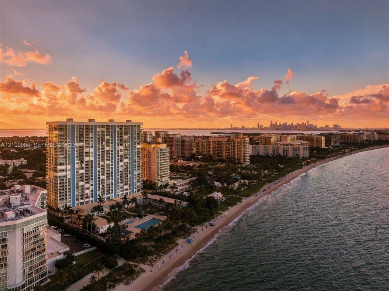 881 Ocean Dr, Unit 23C, Key Biscayne, FL 33149 Photo