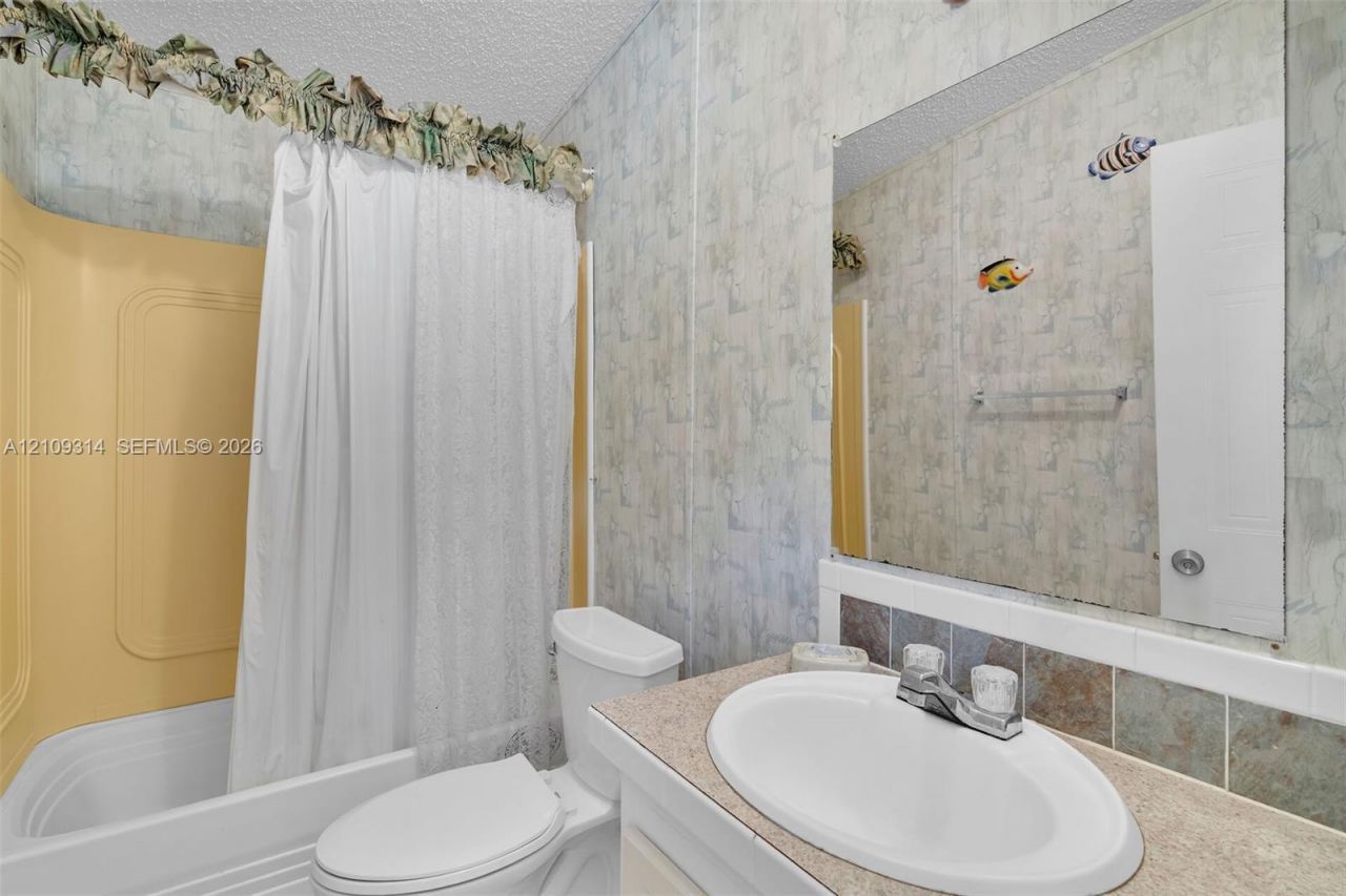 222 Cuba Rd , Key Largo, FL 33070 Photo