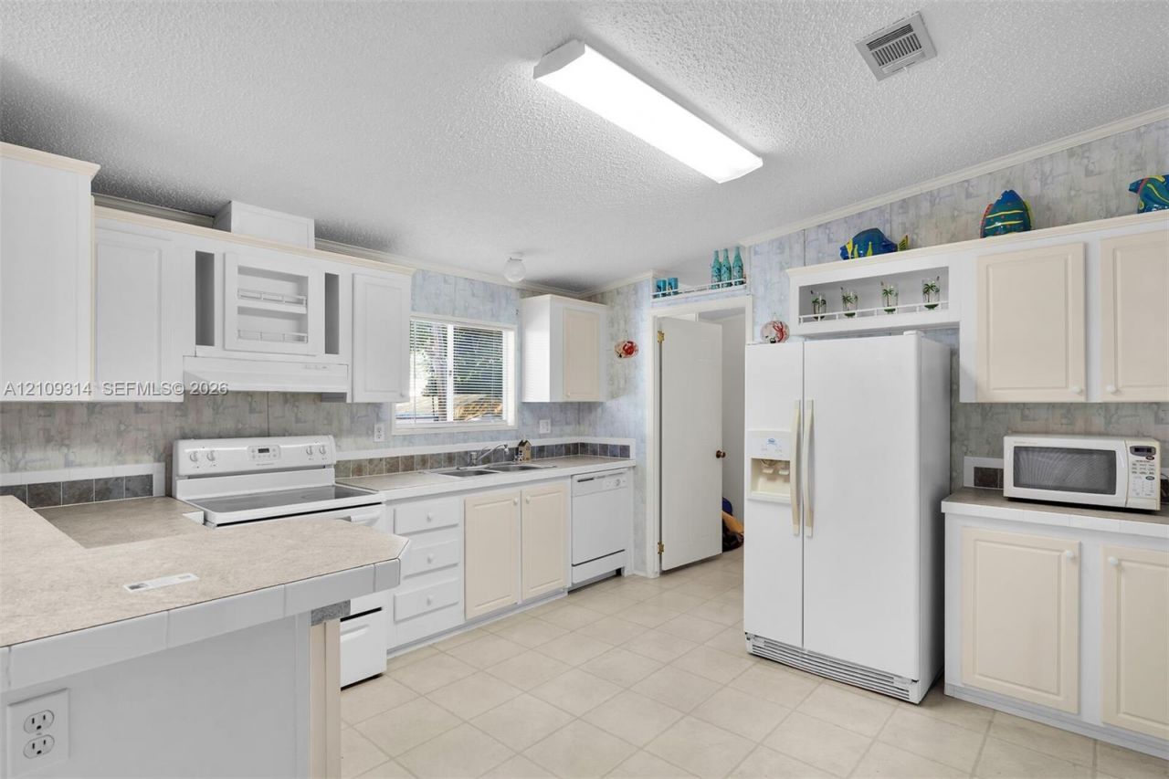 222 Cuba Rd , Key Largo, FL 33070 Photo
