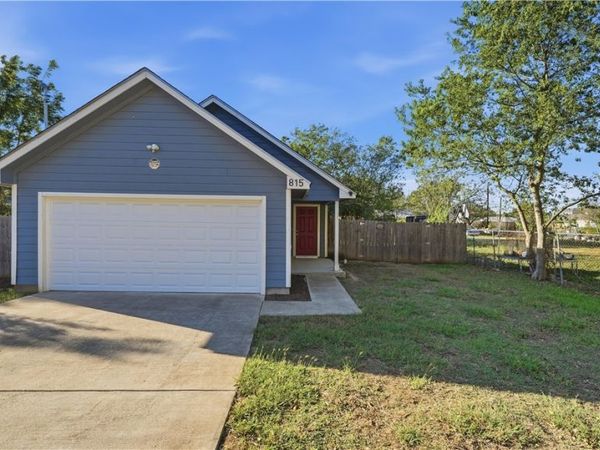 815 Fourth Street , Seguin, TX 78155