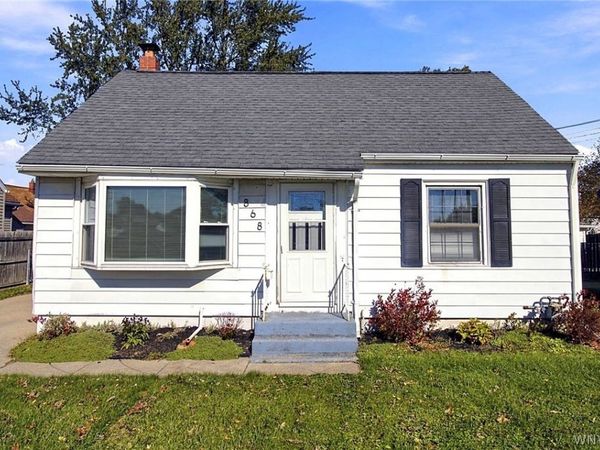 868 Cleveland Drive, Buffalo, NY 14225