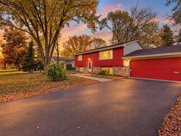 11337 Osage Street NW, Coon Rapids, MN 55433