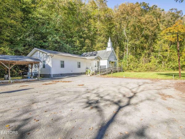 164 Moores Gap Rd, Heiskell, TN 37754