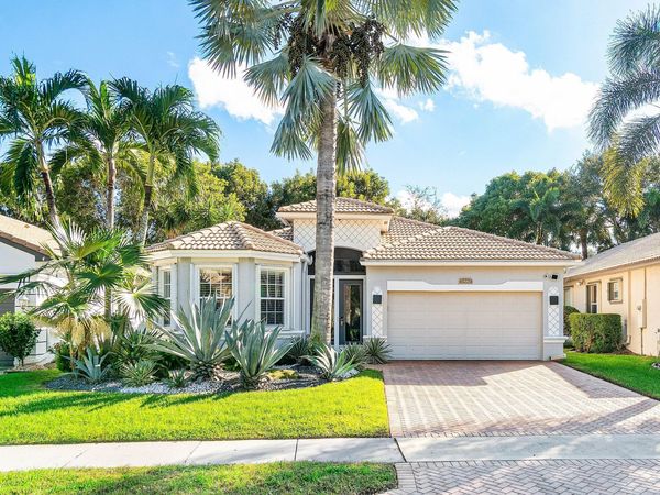 7880 New Holland Way, Boynton Beach, FL 33437