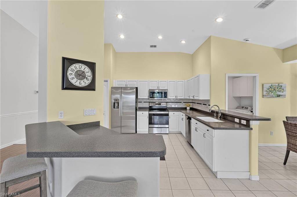 14135 Plum Island Dr, Fort Myers, FL 33919 Photo