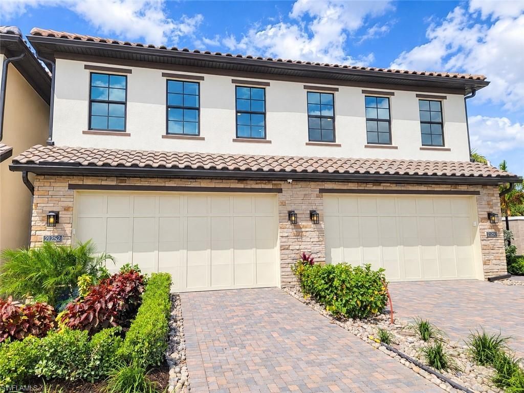 21250 Estiva Villa Cir , Estero, FL 33928 Photo