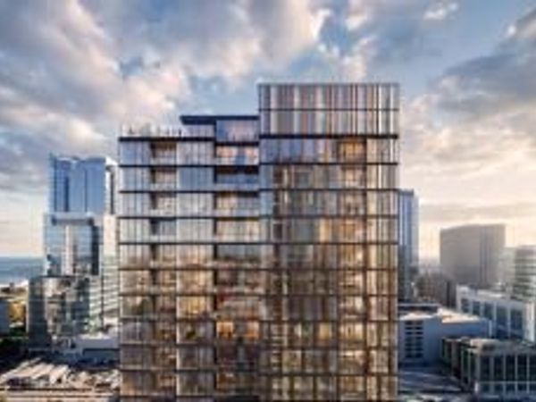 701 E Kilbourn AVENUE, Unit 1801, Milwaukee, WI 53202