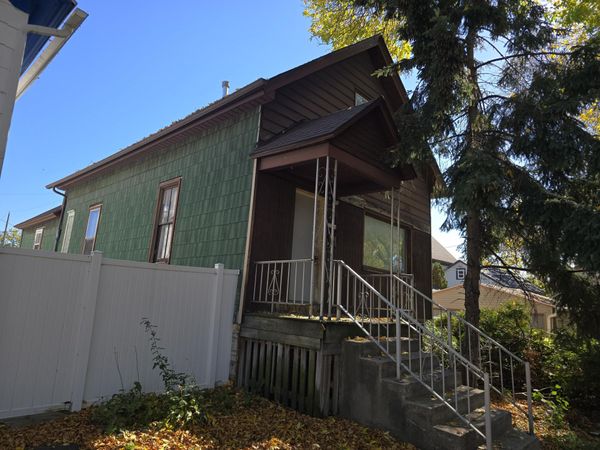1324 S 24th St, Milwaukee, WI 53204