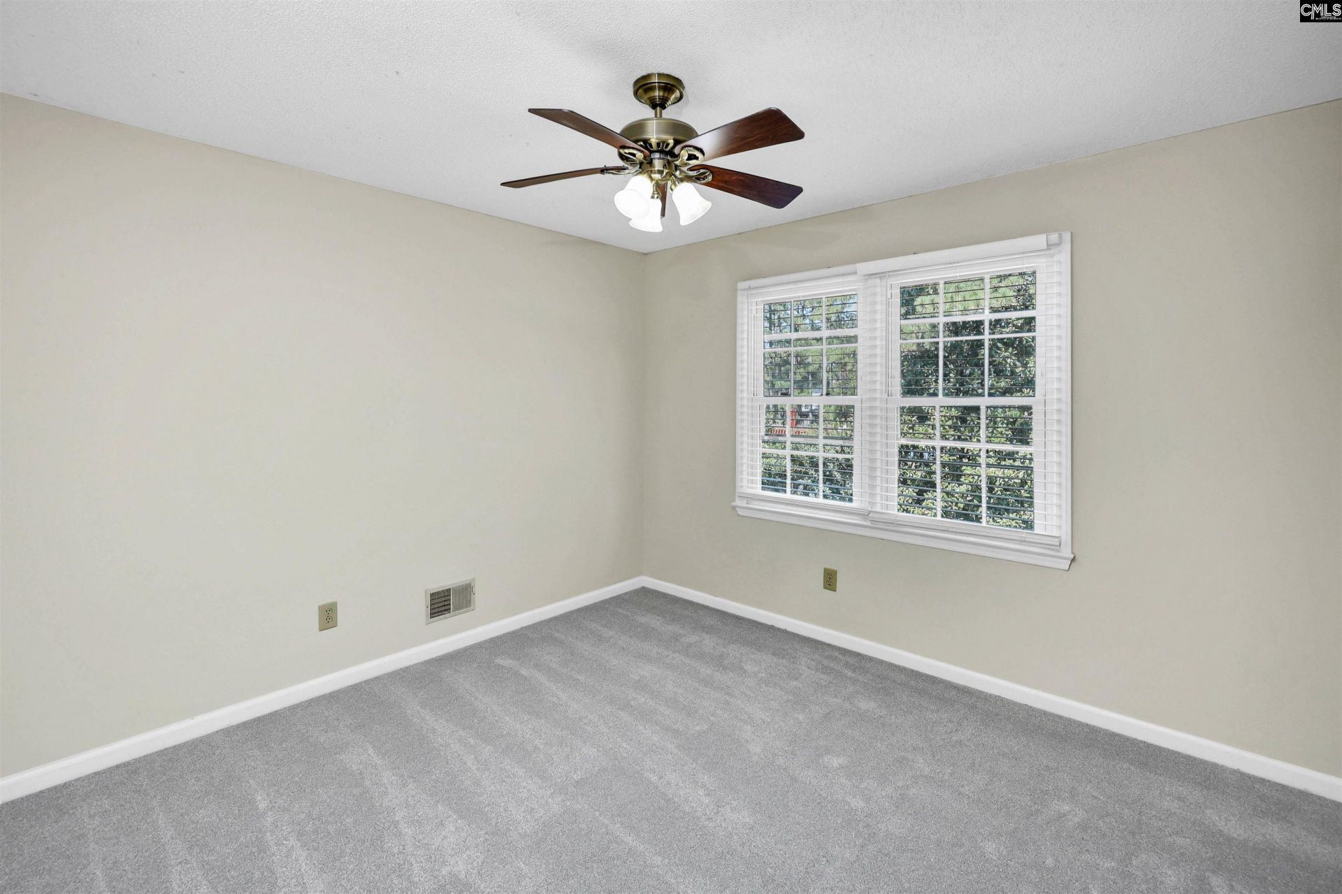 141 Brook Hollow Drive  Photo 28