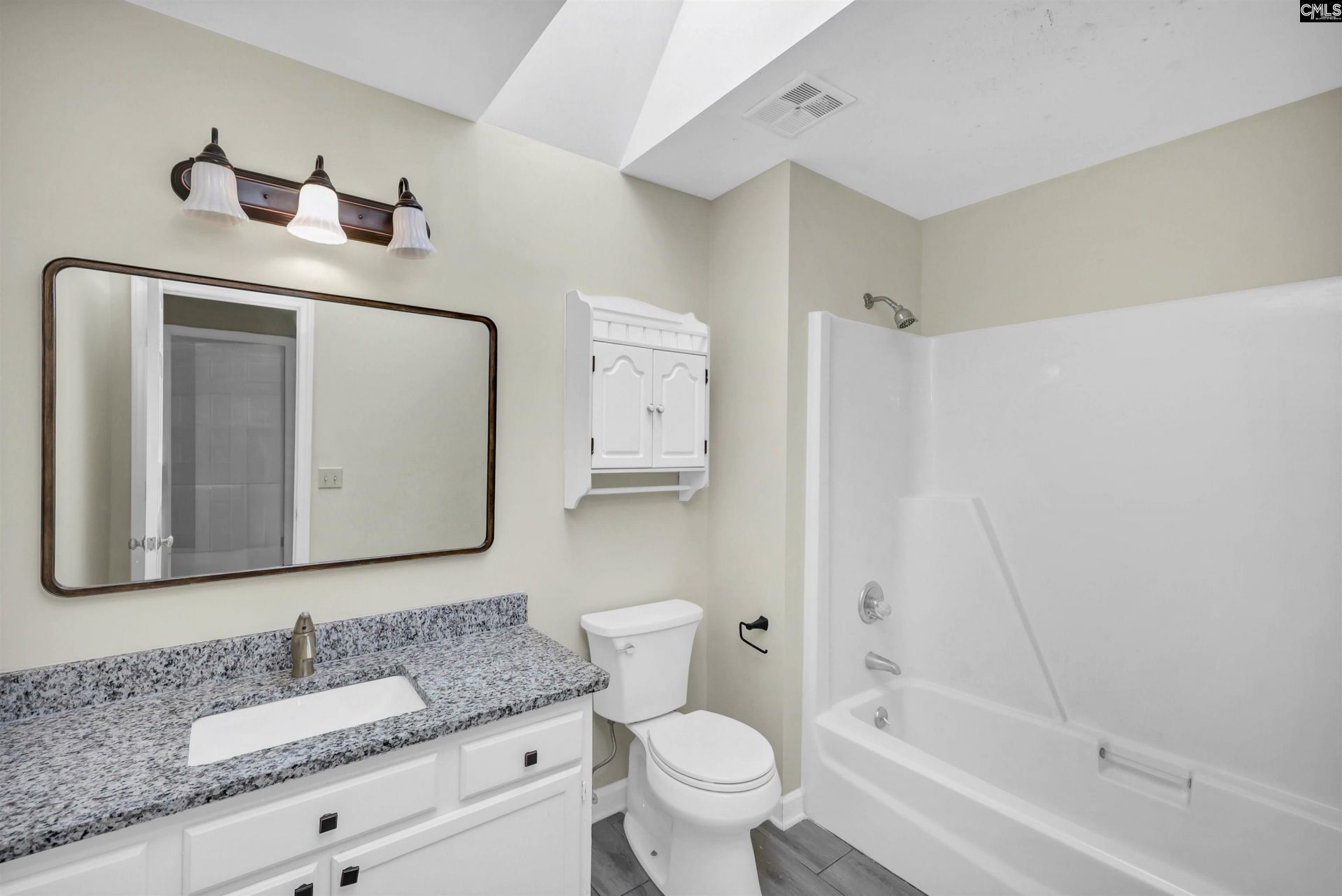 141 Brook Hollow Drive  Photo 32