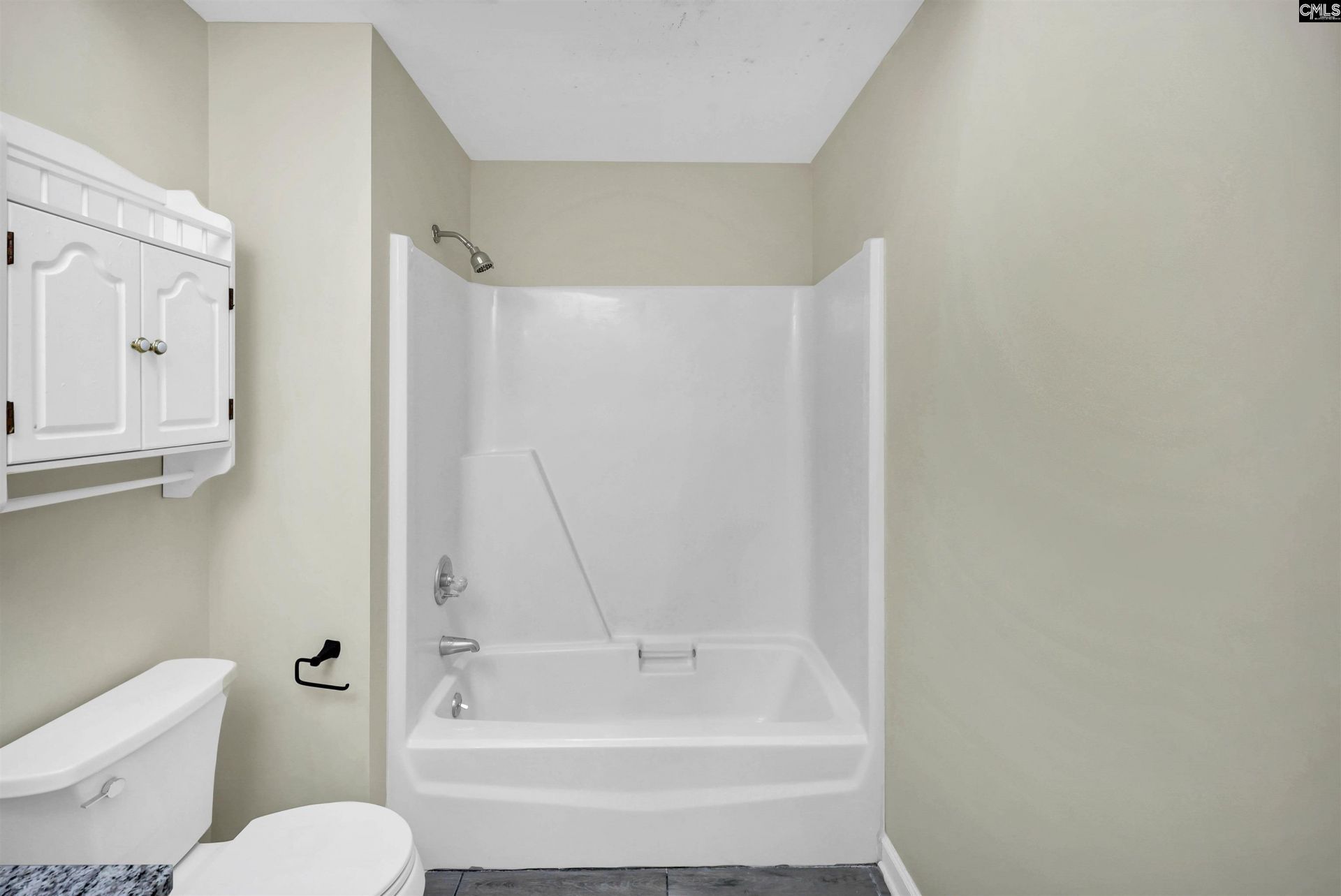 141 Brook Hollow Drive  Photo 34