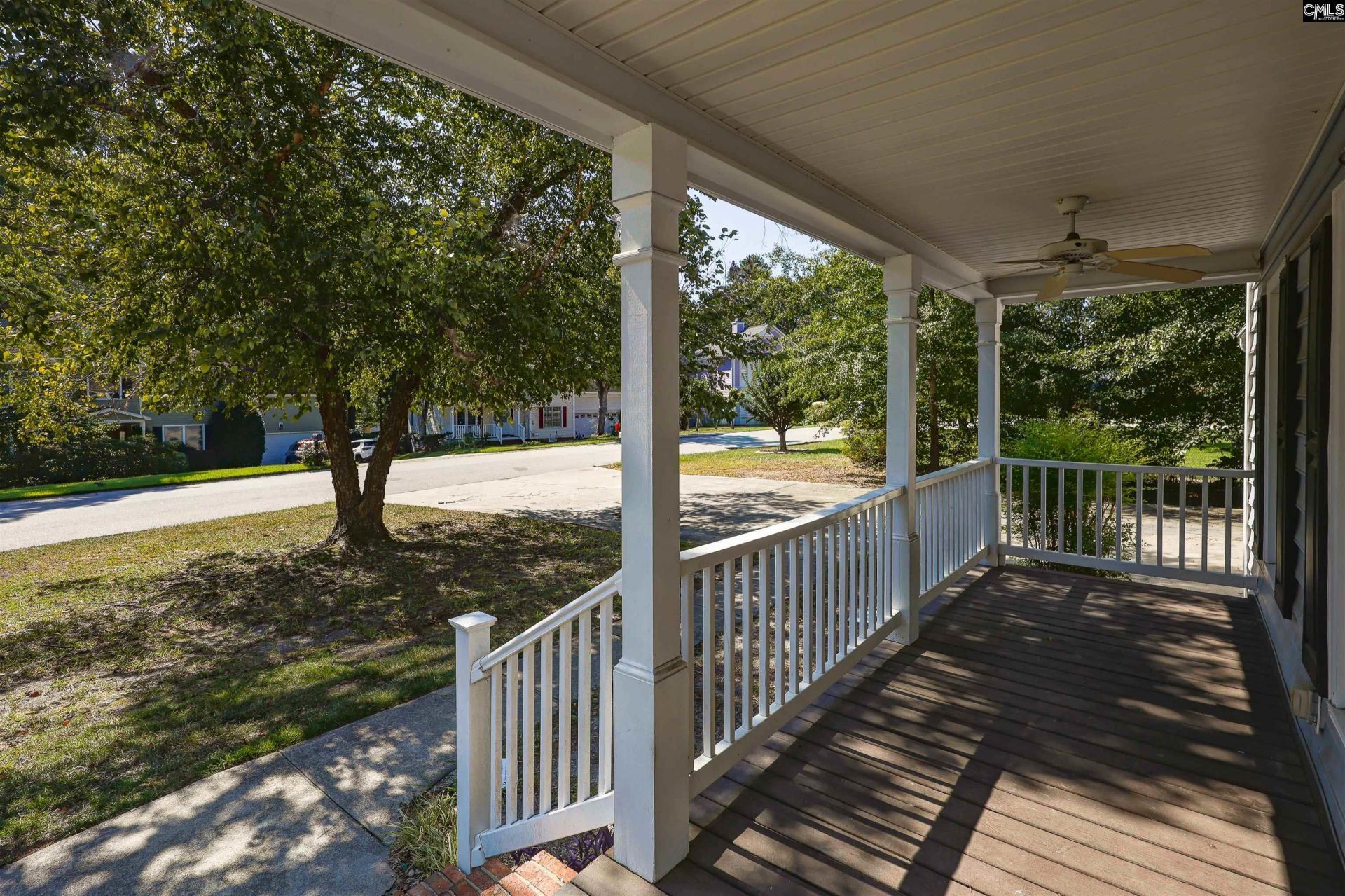 141 Brook Hollow Drive  Photo 4