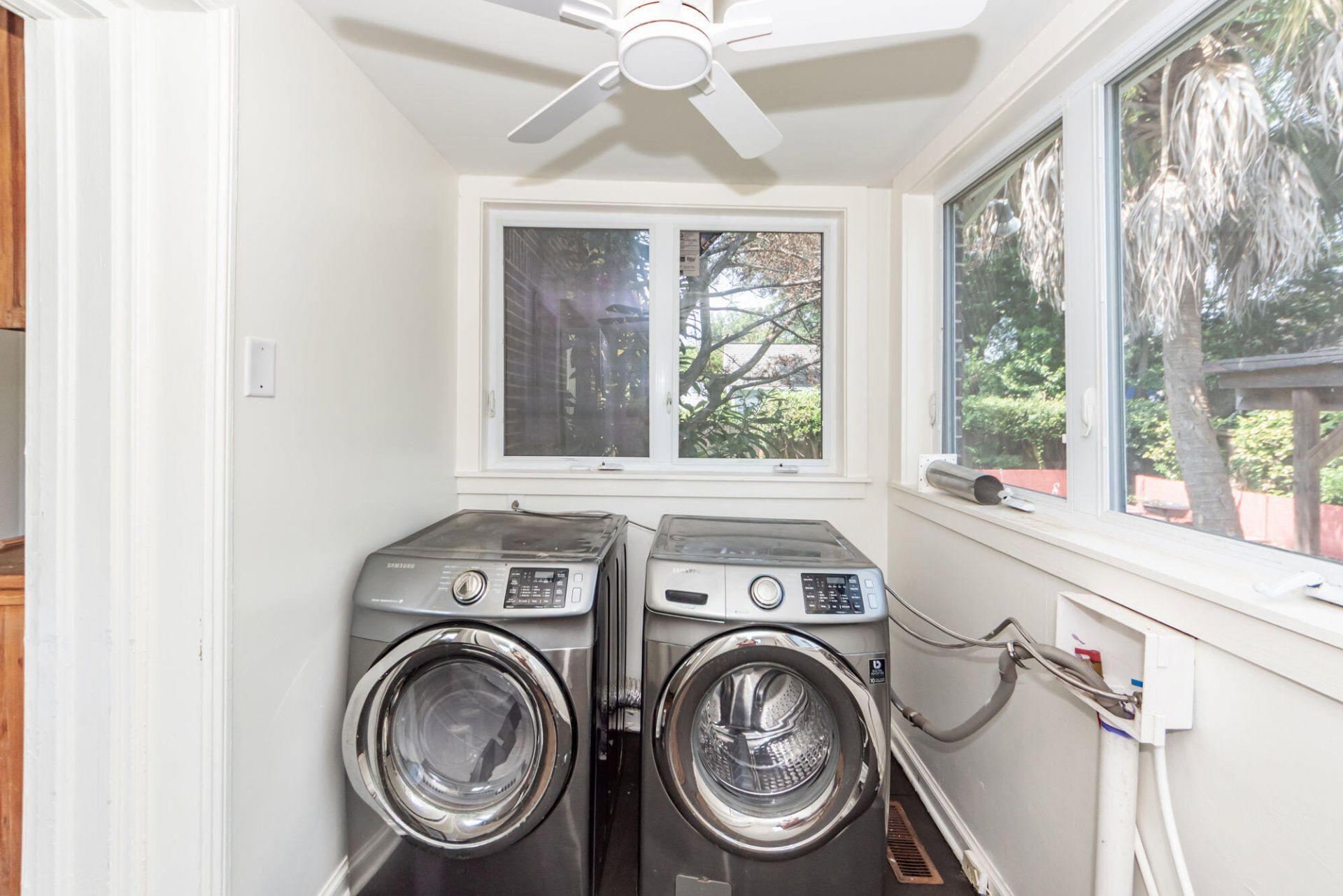 25 8th Avenue Photo 18