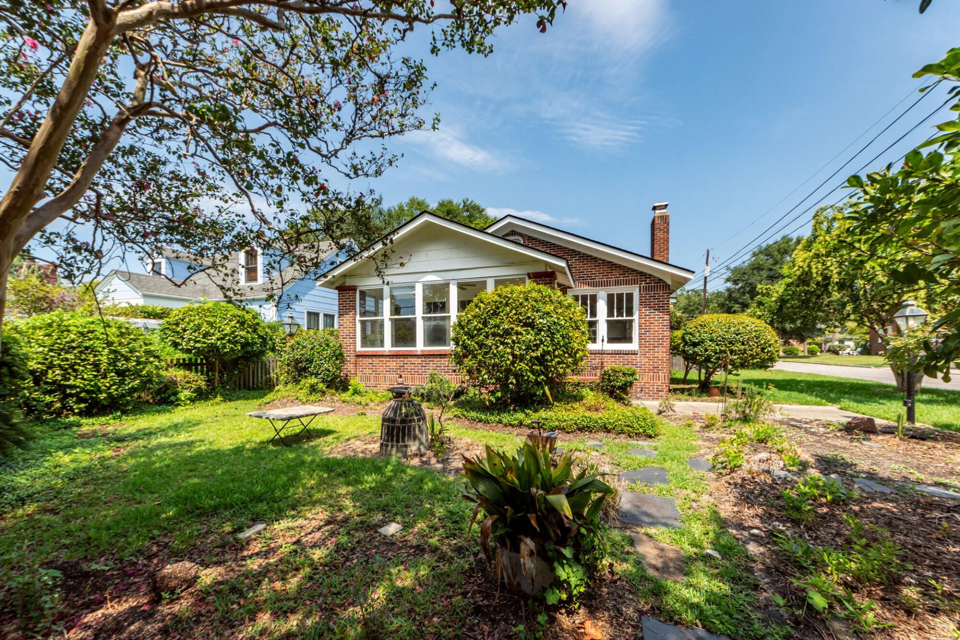 25 8th Avenue Photo 30