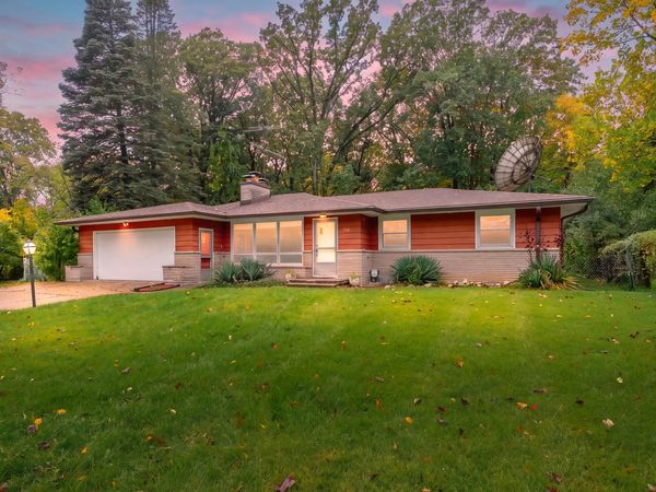 115 Cherry Hill Street, Kalamazoo, MI 49006
