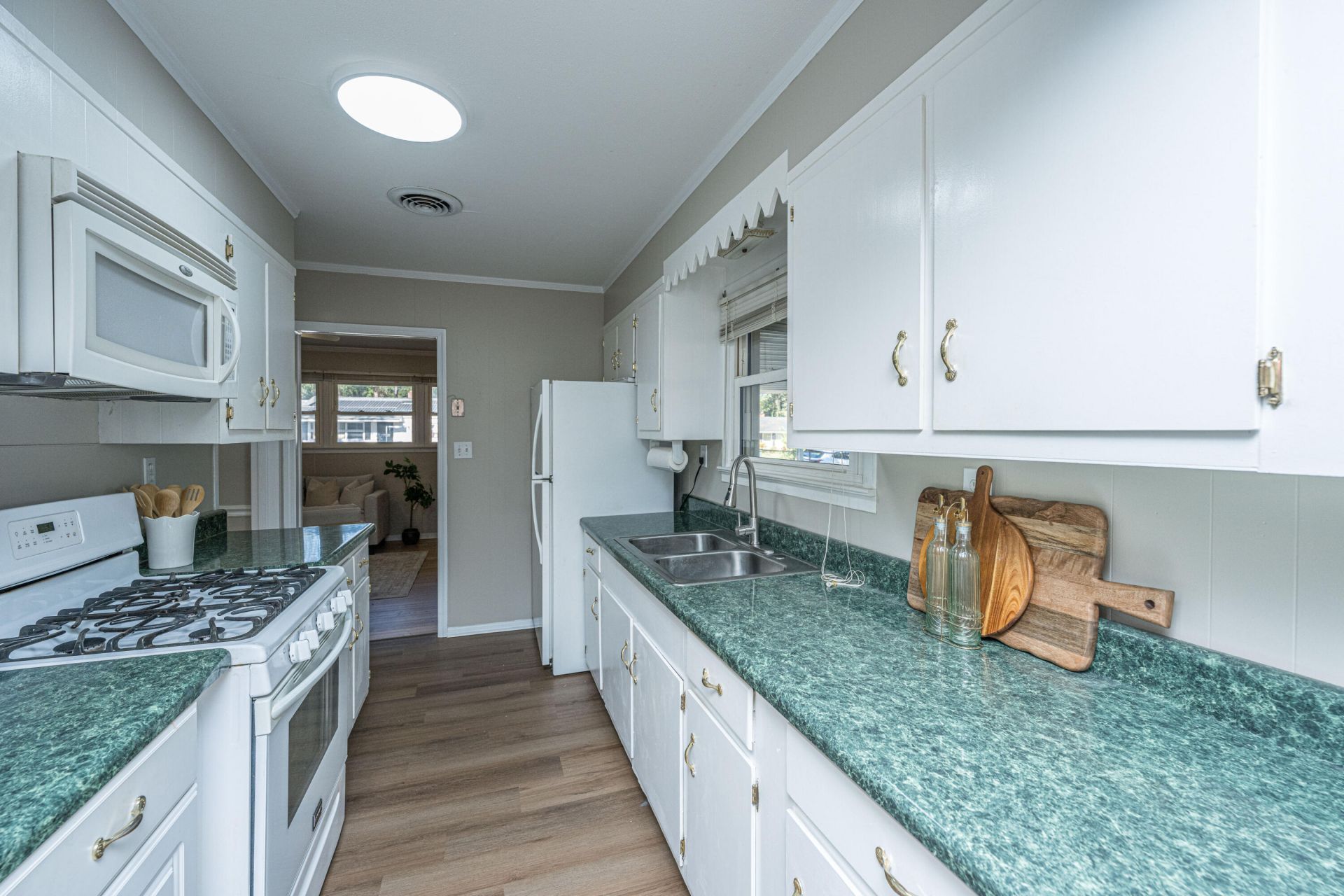 1236 Hawthorne Circle Photo 10