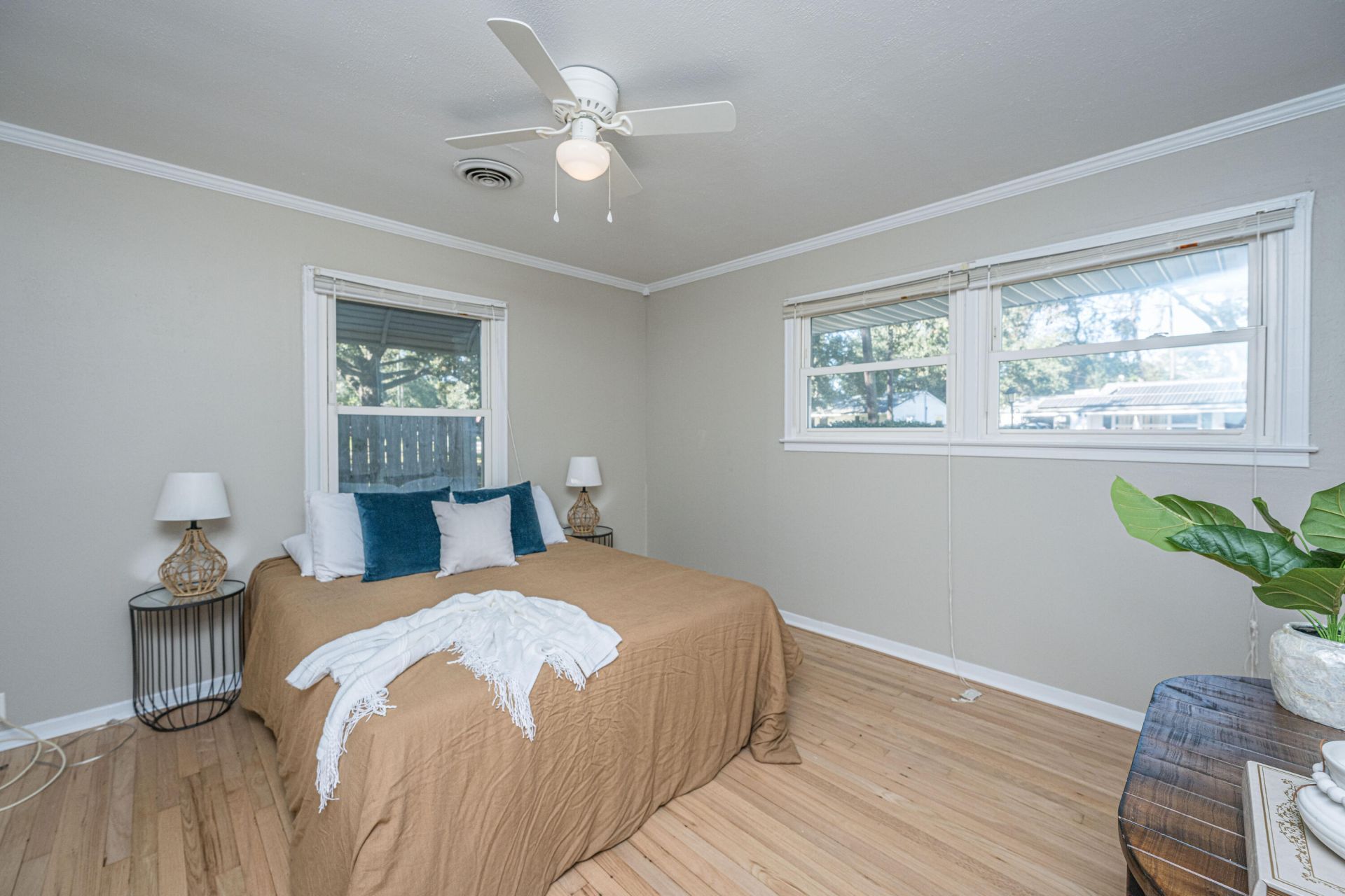 1236 Hawthorne Circle Photo 18