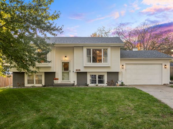 1115 Holly Drive, Norwalk, IA 50211