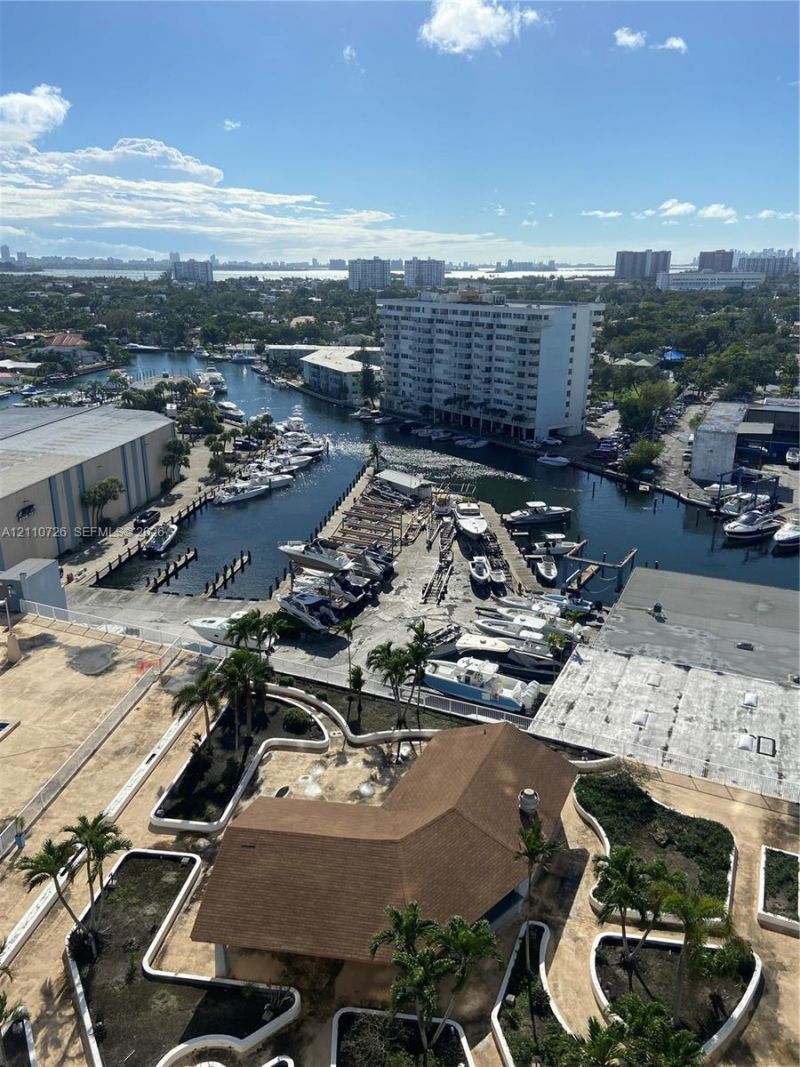 13499 Biscayne Blvd , Unit 1506, North Miami, FL 33181 Photo