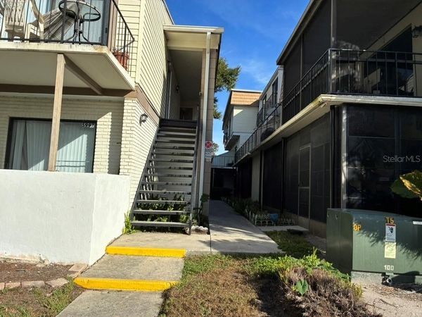 5999 VILLAGE CIRCLE, Unit 990, ORLANDO, FL 32822