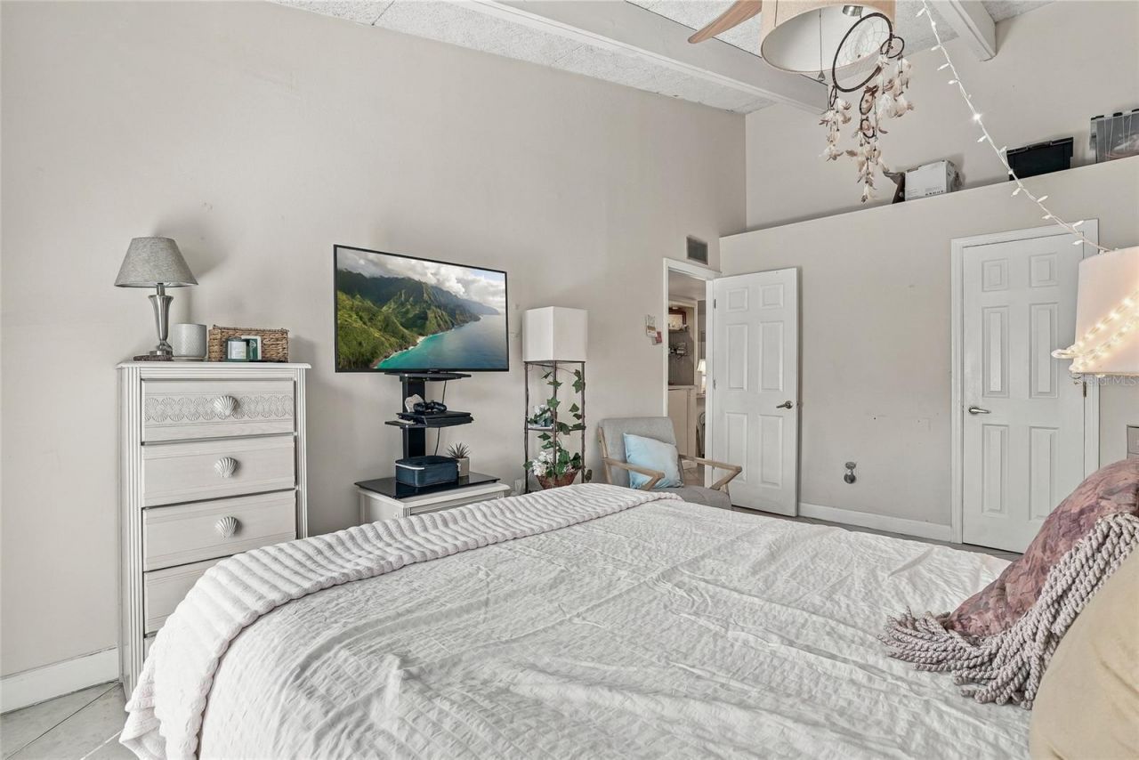 500 N Jefferson Avenue , Unit A1, Sarasota, FL 34237 Photo