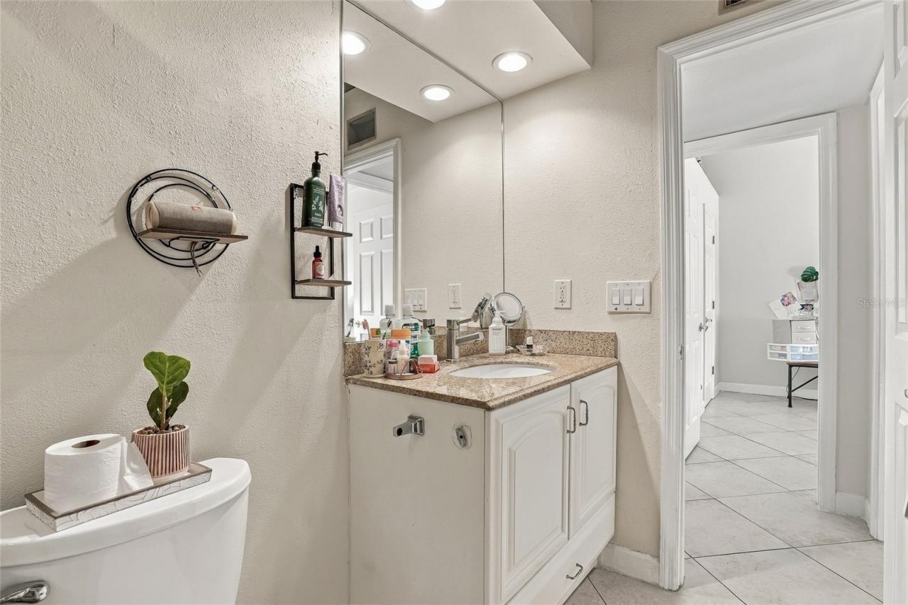 500 N Jefferson Avenue , Unit A1, Sarasota, FL 34237 Photo